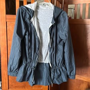 GapBody Unisex Lightwt Hi-Low Two Way Zip Hooded Jacket Lined in T-Shirt Fabric